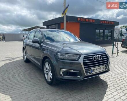 Серый Ауди Q7 e-tron, объемом двигателя 3 л и пробегом 313 тыс. км за 39900 $, фото 39 на Automoto.ua