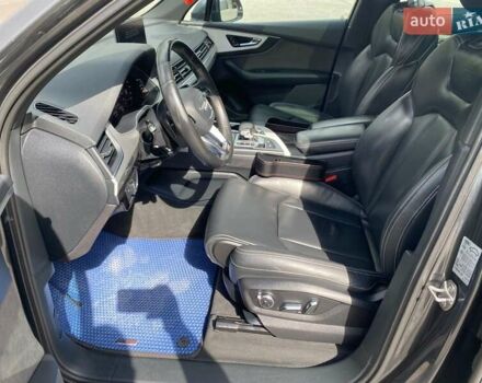 Серый Ауди Q7 e-tron, объемом двигателя 3 л и пробегом 313 тыс. км за 39900 $, фото 56 на Automoto.ua
