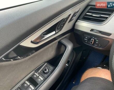 Серый Ауди Q7 e-tron, объемом двигателя 3 л и пробегом 313 тыс. км за 39900 $, фото 27 на Automoto.ua