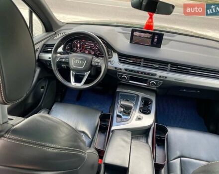 Серый Ауди Q7 e-tron, объемом двигателя 3 л и пробегом 313 тыс. км за 39900 $, фото 24 на Automoto.ua