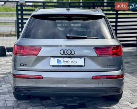 Сірий Ауді Q7 e-tron, об'ємом двигуна 3 л та пробігом 192 тис. км за 39900 $, фото 8 на Automoto.ua
