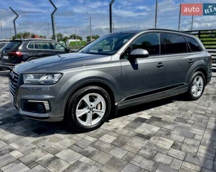 Сірий Ауді Q7 e-tron, об'ємом двигуна 3 л та пробігом 192 тис. км за 39900 $, фото 5 на Automoto.ua