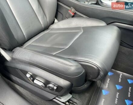 Сірий Ауді Q7 e-tron, об'ємом двигуна 3 л та пробігом 192 тис. км за 39900 $, фото 40 на Automoto.ua