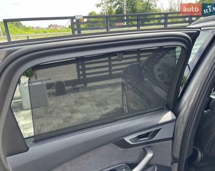 Сірий Ауді Q7 e-tron, об'ємом двигуна 3 л та пробігом 192 тис. км за 39900 $, фото 28 на Automoto.ua