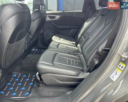 Сірий Ауді Q7 e-tron, об'ємом двигуна 3 л та пробігом 192 тис. км за 39900 $, фото 30 на Automoto.ua