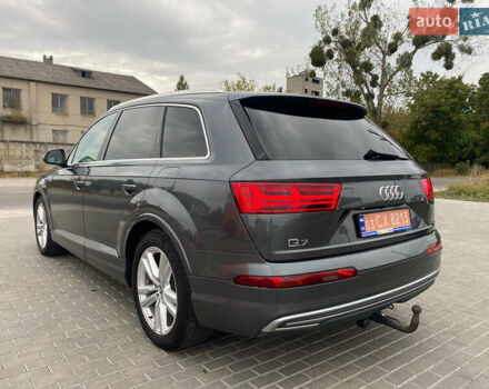 Серый Ауди Q7 e-tron, объемом двигателя 0 л и пробегом 219 тыс. км за 36800 $, фото 44 на Automoto.ua