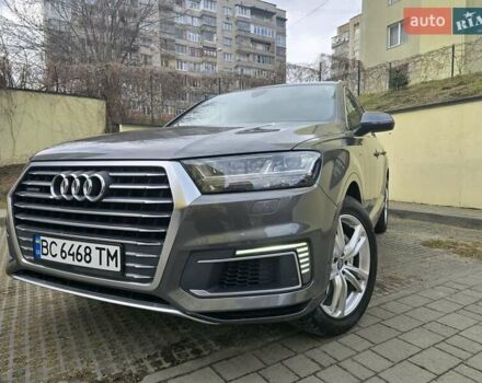 Серый Ауди Q7 e-tron, объемом двигателя 3 л и пробегом 208 тыс. км за 43500 $, фото 16 на Automoto.ua