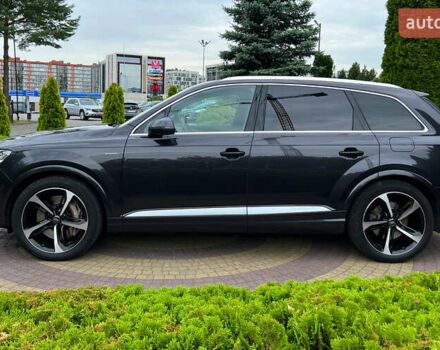 Сірий Ауді Q7 e-tron, об'ємом двигуна 3 л та пробігом 175 тис. км за 50999 $, фото 3 на Automoto.ua