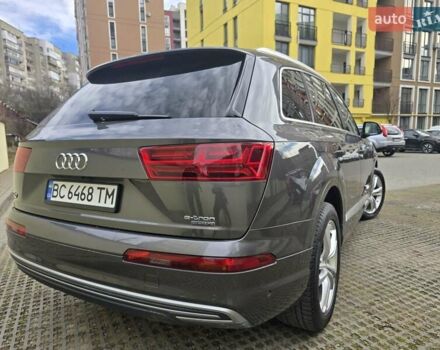 Серый Ауди Q7 e-tron, объемом двигателя 3 л и пробегом 208 тыс. км за 43500 $, фото 19 на Automoto.ua