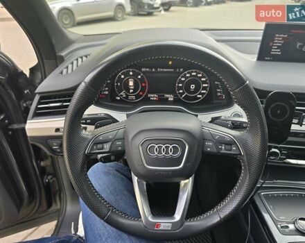 Серый Ауди Q7 e-tron, объемом двигателя 3 л и пробегом 208 тыс. км за 43500 $, фото 21 на Automoto.ua