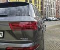 Серый Ауди Q7 e-tron, объемом двигателя 3 л и пробегом 208 тыс. км за 43500 $, фото 18 на Automoto.ua