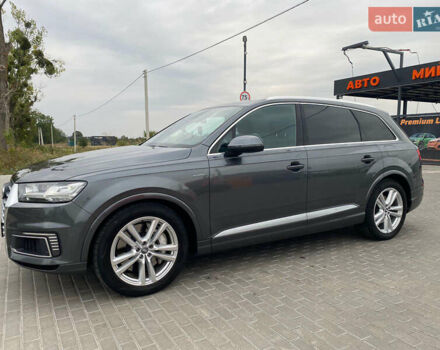 Серый Ауди Q7 e-tron, объемом двигателя 0 л и пробегом 219 тыс. км за 36800 $, фото 47 на Automoto.ua