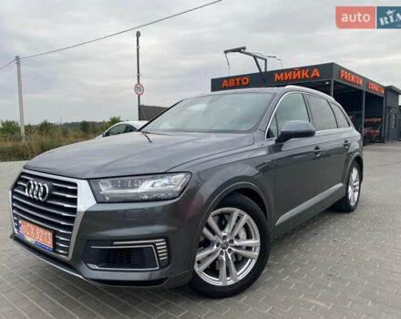 Серый Ауди Q7 e-tron, объемом двигателя 0 л и пробегом 219 тыс. км за 36800 $, фото 54 на Automoto.ua