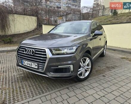 Серый Ауди Q7 e-tron, объемом двигателя 3 л и пробегом 208 тыс. км за 43500 $, фото 2 на Automoto.ua