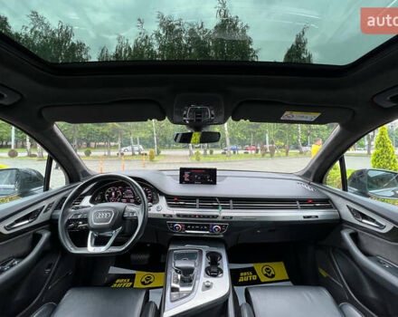 Сірий Ауді Q7 e-tron, об'ємом двигуна 3 л та пробігом 175 тис. км за 50999 $, фото 16 на Automoto.ua
