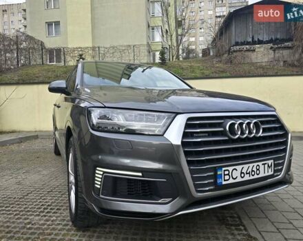 Серый Ауди Q7 e-tron, объемом двигателя 2.97 л и пробегом 210 тыс. км за 41200 $, фото 1 на Automoto.ua