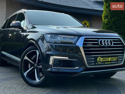 Ауди Q7 e-tron 2018 в Львове на Automoto.ua Серый Ауди Q7 e-tron, объемом двигателя 3 л и пробегом 175 тыс. км за 51990 $, фото 1 на Automoto.ua