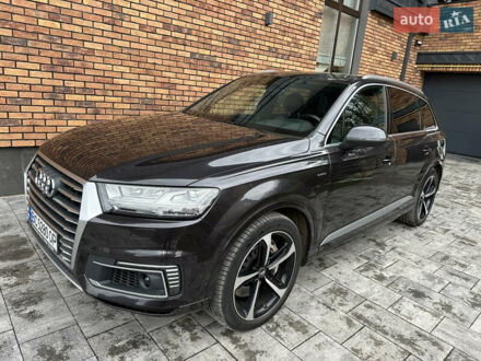 Ауді Q7 e-tron 2018 у Львові на Automoto.ua Сірий Ауді Q7 e-tron, об'ємом двигуна 2.97 л та пробігом 180 тис. км за 48500 $, фото 1 на Automoto.ua