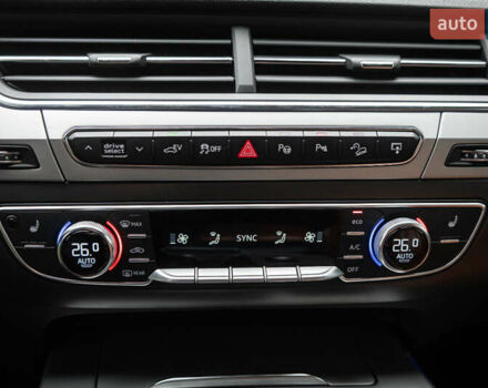 Синій Ауді Q7 e-tron, об'ємом двигуна 2.97 л та пробігом 153 тис. км за 37900 $, фото 42 на Automoto.ua