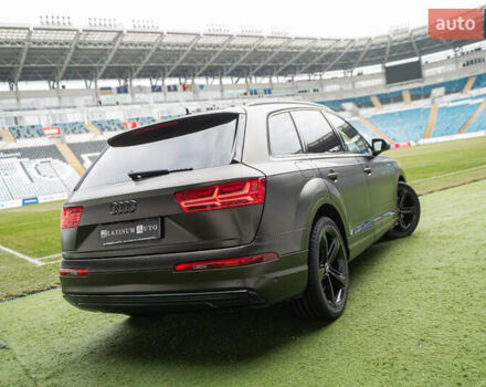 Синій Ауді Q7 e-tron, об'ємом двигуна 2.97 л та пробігом 153 тис. км за 37900 $, фото 14 на Automoto.ua