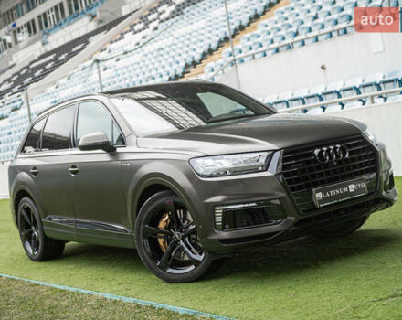 Синій Ауді Q7 e-tron, об'ємом двигуна 2.97 л та пробігом 153 тис. км за 37900 $, фото 4 на Automoto.ua