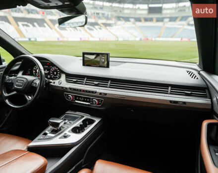 Синий Ауди Q7 e-tron, объемом двигателя 2.97 л и пробегом 153 тыс. км за 38900 $, фото 56 на Automoto.ua