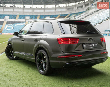 Синий Ауди Q7 e-tron, объемом двигателя 2.97 л и пробегом 153 тыс. км за 39900 $, фото 8 на Automoto.ua