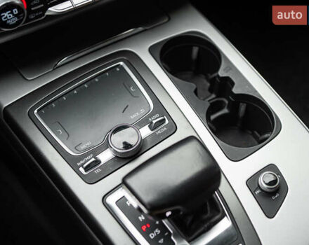 Синій Ауді Q7 e-tron, об'ємом двигуна 2.97 л та пробігом 153 тис. км за 37900 $, фото 48 на Automoto.ua