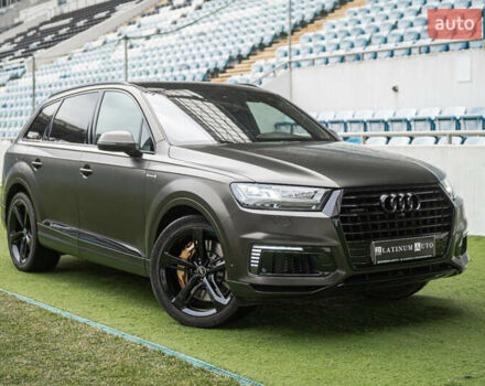 Синій Ауді Q7 e-tron, об'ємом двигуна 2.97 л та пробігом 153 тис. км за 37900 $, фото 3 на Automoto.ua