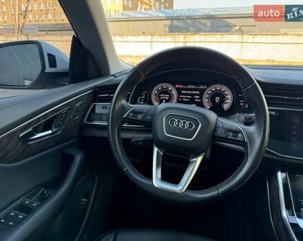 Белый Ауди Q8, объемом двигателя 3 л и пробегом 95 тыс. км за 46700 $, фото 38 на Automoto.ua
