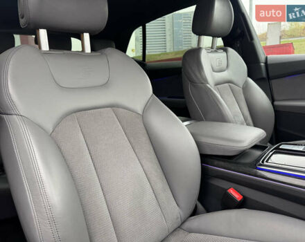 Білий Ауді Q8, об'ємом двигуна 3 л та пробігом 68 тис. км за 55500 $, фото 20 на Automoto.ua