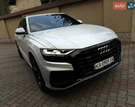 Ауди Q8 2018 в Киеве на Automoto.ua Белый Ауди Q8, объемом двигателя 3 л и пробегом 83 тыс. км за 49900 $, фото 1 на Automoto.ua
