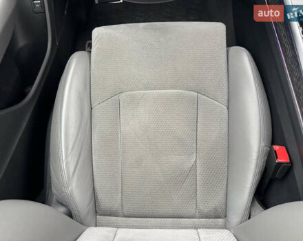 Білий Ауді Q8, об'ємом двигуна 3 л та пробігом 68 тис. км за 55500 $, фото 43 на Automoto.ua