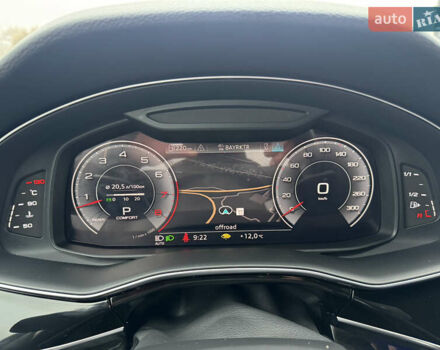 Білий Ауді Q8, об'ємом двигуна 3 л та пробігом 68 тис. км за 55500 $, фото 45 на Automoto.ua