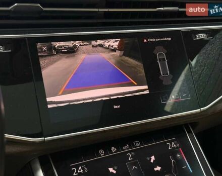 Білий Ауді Q8, об'ємом двигуна 3 л та пробігом 139 тис. км за 48000 $, фото 36 на Automoto.ua