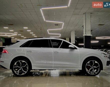 Білий Ауді Q8, об'ємом двигуна 3 л та пробігом 100 тис. км за 41999 $, фото 5 на Automoto.ua