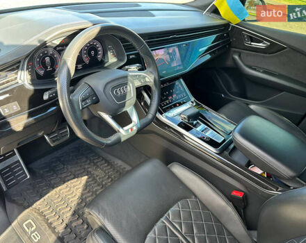 Ауди Q8 2018 в Кривом Роге на Automoto.ua Белый Ауди Q8, объемом двигателя 3 л и пробегом 93 тыс. км за 57999 $, фото 19 на Automoto.ua