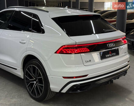 Ауди Q8 2018 в Одессе на Automoto.ua Белый Ауди Q8, объемом двигателя 3 л и пробегом 121 тыс. км за 53500 $, фото 11 на Automoto.ua