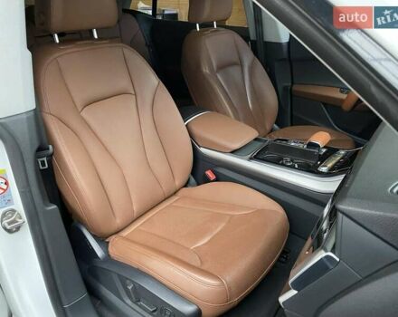 Белый Ауди Q8, объемом двигателя 2.97 л и пробегом 83 тыс. км за 55000 $, фото 22 на Automoto.ua