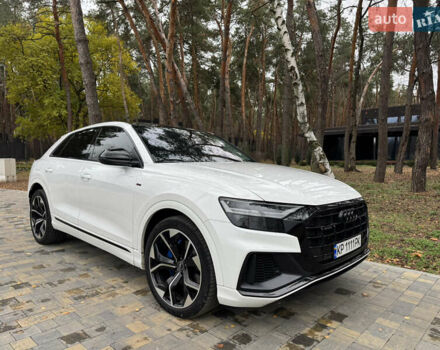 Белый Ауди Q8, объемом двигателя 3 л и пробегом 149 тыс. км за 49500 $, фото 1 на Automoto.ua