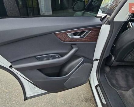 Белый Ауди Q8, объемом двигателя 3 л и пробегом 99 тыс. км за 47500 $, фото 18 на Automoto.ua