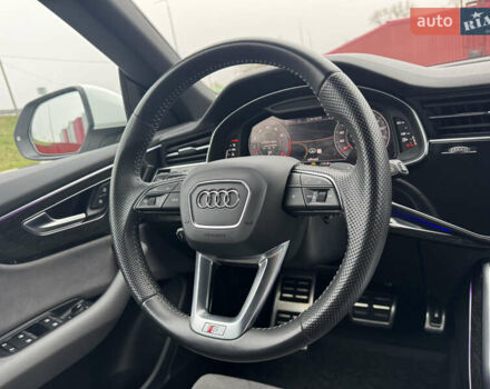 Білий Ауді Q8, об'ємом двигуна 3 л та пробігом 68 тис. км за 55500 $, фото 42 на Automoto.ua