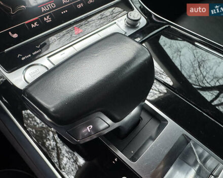 Белый Ауди Q8, объемом двигателя 3 л и пробегом 149 тыс. км за 49500 $, фото 9 на Automoto.ua