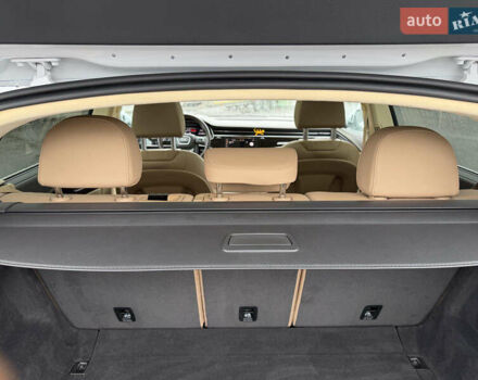 Белый Ауди Q8, объемом двигателя 3 л и пробегом 95 тыс. км за 55000 $, фото 11 на Automoto.ua