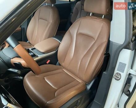 Белый Ауди Q8, объемом двигателя 2.97 л и пробегом 83 тыс. км за 55000 $, фото 14 на Automoto.ua