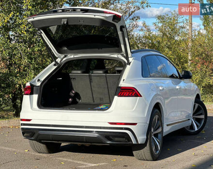 Ауди Q8 2018 в Кривом Роге на Automoto.ua Белый Ауди Q8, объемом двигателя 3 л и пробегом 93 тыс. км за 57999 $, фото 11 на Automoto.ua