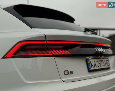 Білий Ауді Q8, об'ємом двигуна 3 л та пробігом 68 тис. км за 55500 $, фото 15 на Automoto.ua