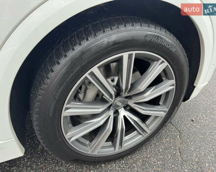 Білий Ауді Q8, об'ємом двигуна 3 л та пробігом 68 тис. км за 55500 $, фото 14 на Automoto.ua