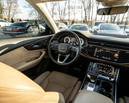 Белый Ауди Q8, объемом двигателя 3 л и пробегом 99 тыс. км за 49990 $, фото 17 на Automoto.ua