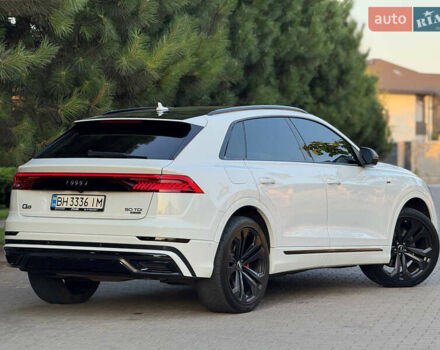 Белый Ауди Q8, объемом двигателя 2.97 л и пробегом 150 тыс. км за 57500 $, фото 8 на Automoto.ua